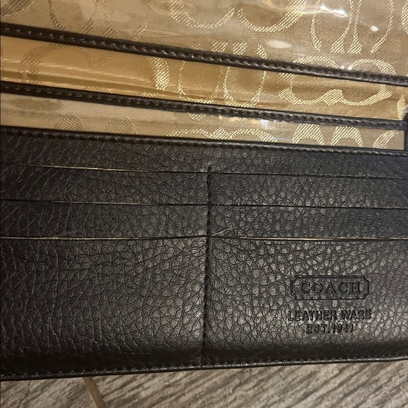 COACH Classic Logo Trifold Wallet & Checkbook Holder Credit Card Slots in Box - Picture 8 of 11